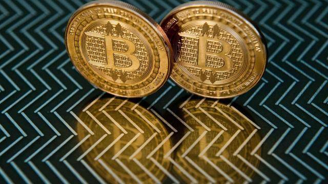 Pourquoi certaines personnes gagnent / économisent presque toujours avec ETHEREUM